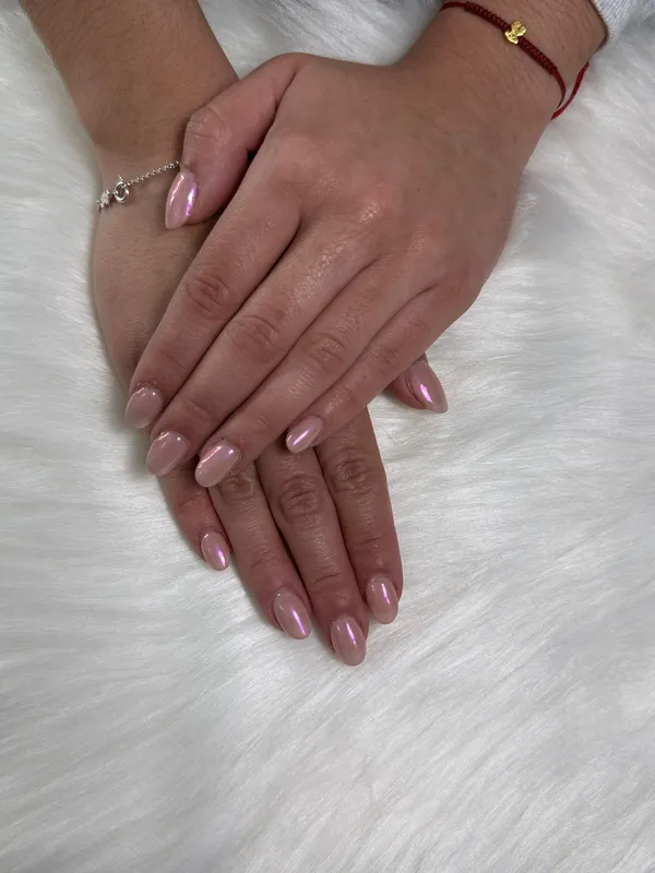 Servicio de manicure y gelish profesional en Metepec